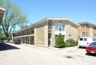 More details for 1660 N 1st Ave, Melrose Park, IL - Multifamily for Sale