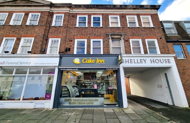 5 Bishopric, Horsham for sale - Building Photo - Image 1 of 1