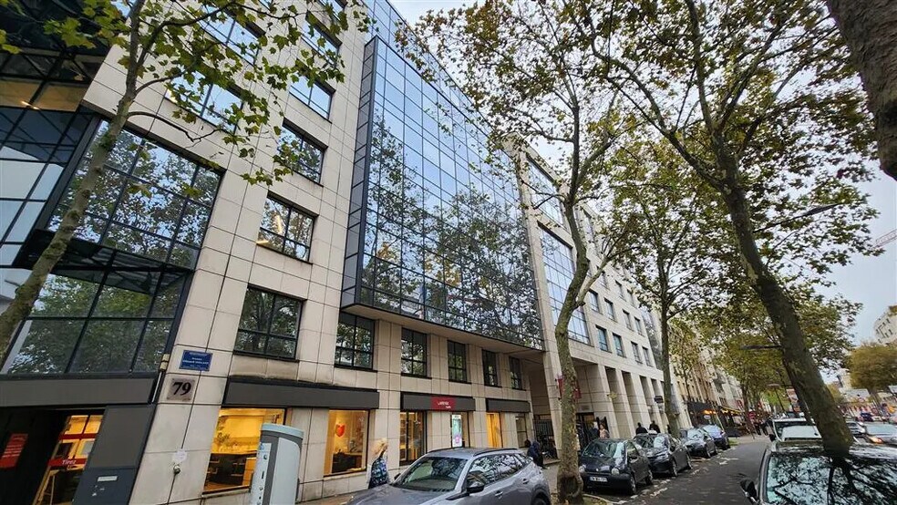 Office in Boulogne-Billancourt for lease - Building Photo - Image 1 of 8