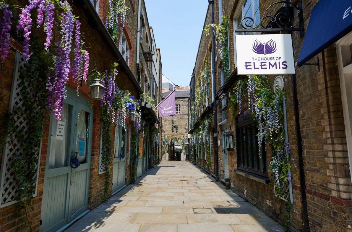 15 Lancashire Ct, London for lease Building Photo- Image 1 of 8