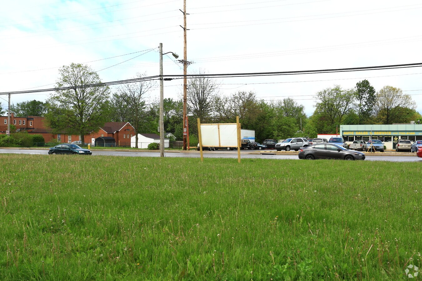 311321 Darrow Rd, Akron, OH 44305