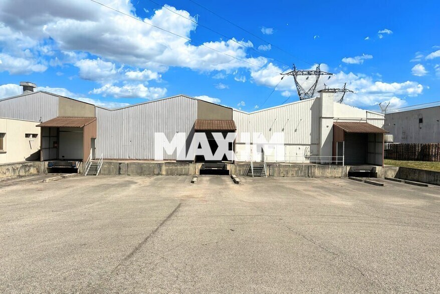 3 Rue Jean Moulin, Couchey for lease - Building Photo - Image 2 of 4