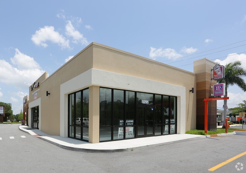 2955 53rd Ave E, Bradenton, FL for sale - Primary Photo - Image 1 of 1