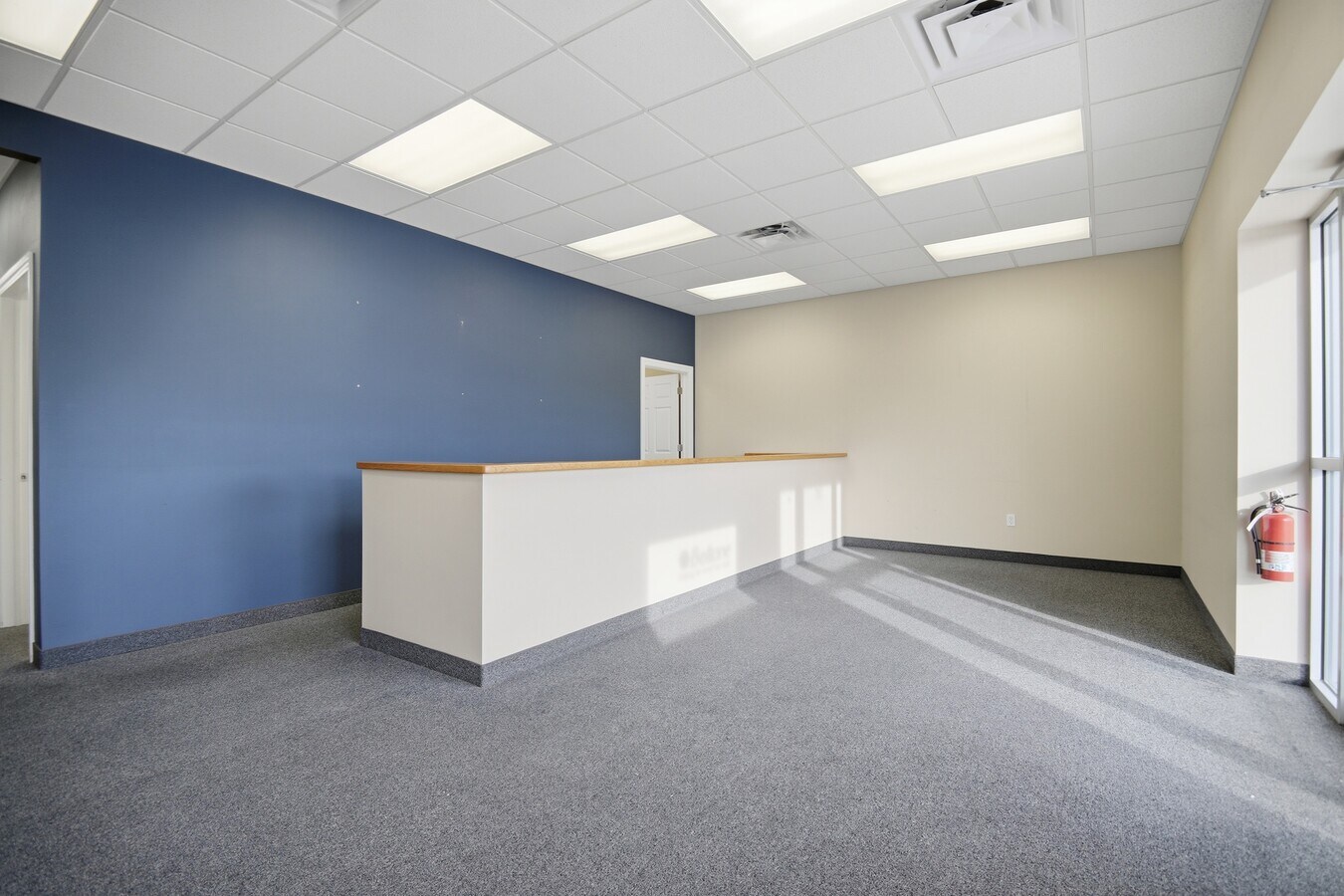 507 1st St NW, Austin, MN 55912 - Unit B&C -  - Lobby - Image 2 of 7