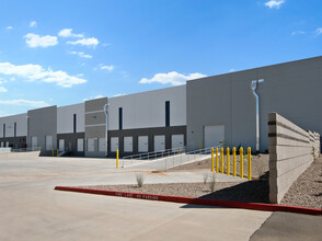 NWC Loop 202 & Sossaman Rd, Mesa, AZ for lease Building Photo- Image 2 of 5