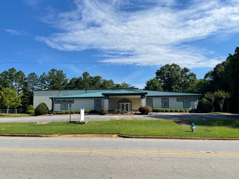 4118 Herring St NW, Covington, GA 30014