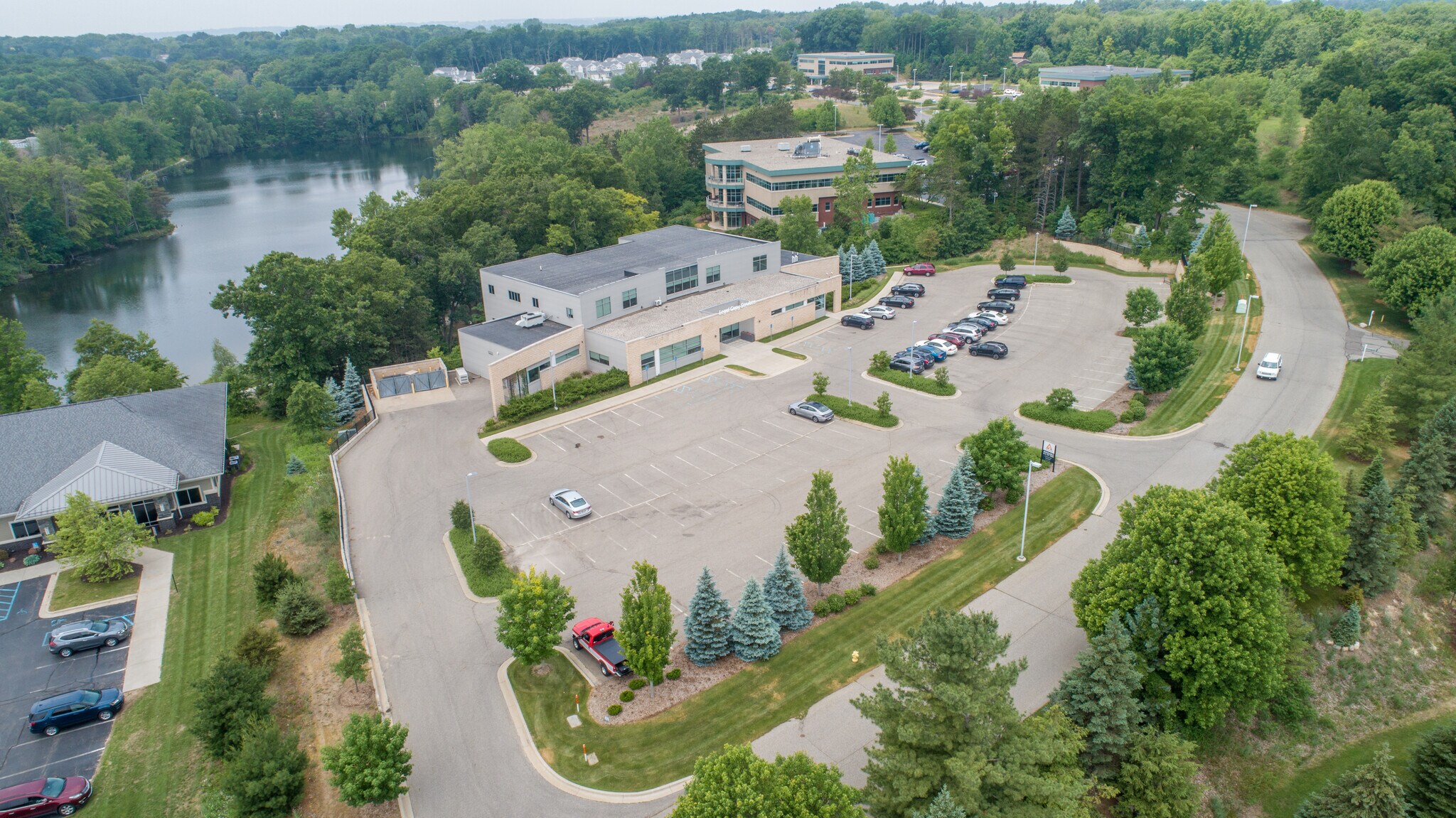 3280 Evergreen Dr NE, Grand Rapids, MI for sale Building Photo- Image 1 of 1