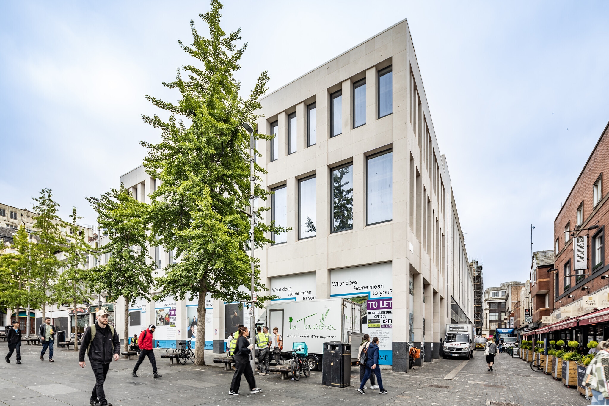 21-25 Williamson Sq, Liverpool for lease Primary Photo- Image 1 of 3