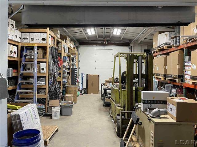 1129 E Beecher St, Adrian, MI for sale Primary Photo- Image 1 of 1