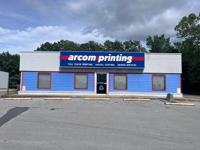 461 E Township St, Fayetteville, AR 72703