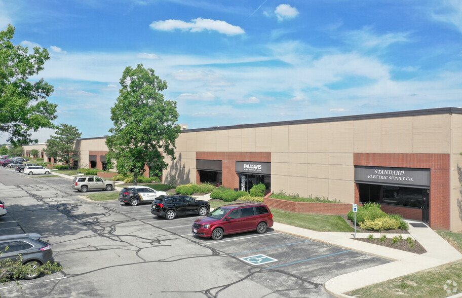 9900 Westpoint Dr, Indianapolis, IN for lease - Primary Photo - Image 1 of 2