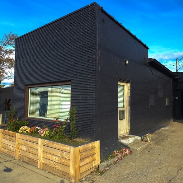 443 W Walnut St, Danville, KY for lease - Building Photo - Image 2 of 14