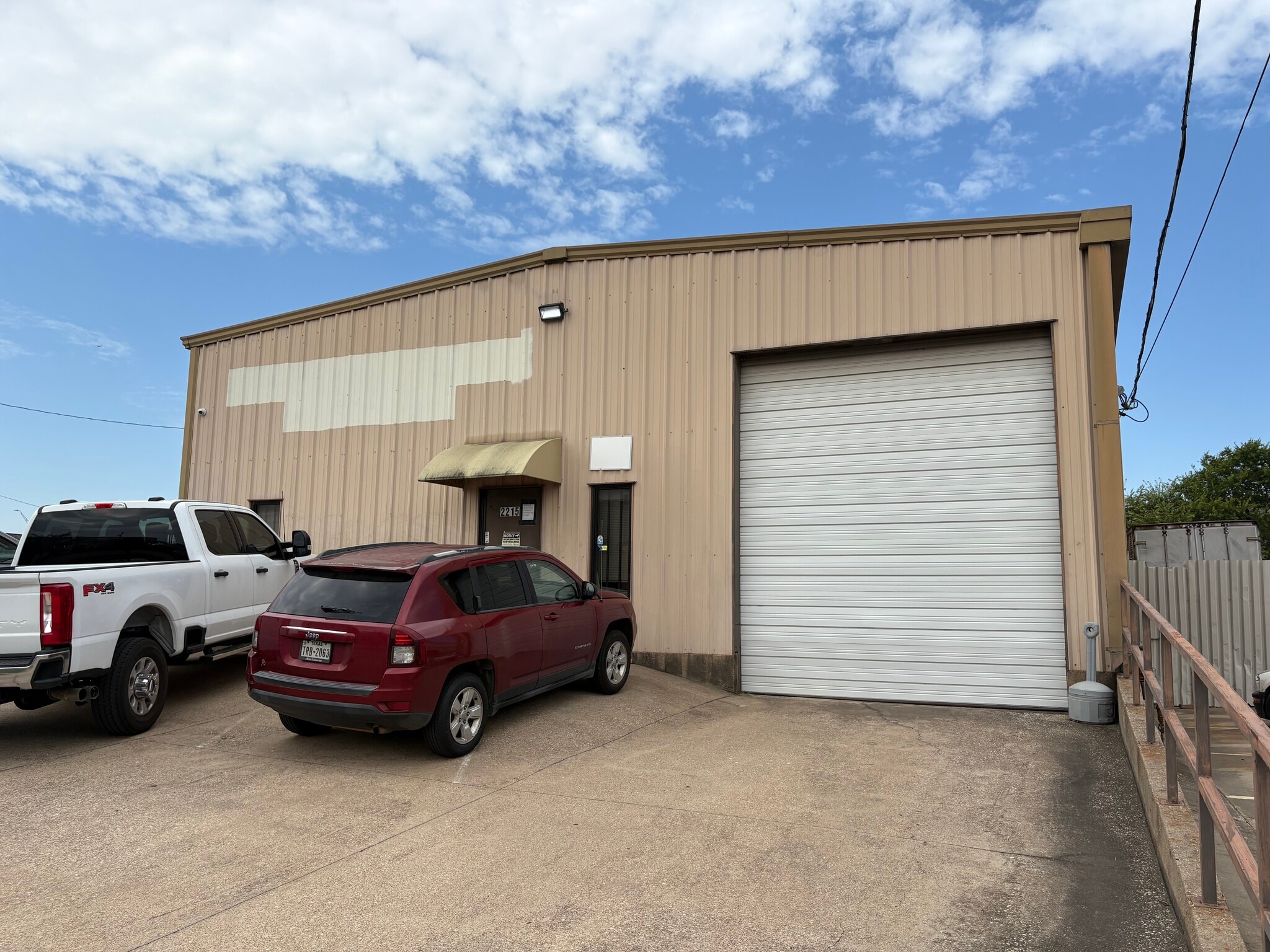 2215 Solona St, Haltom City, TX for sale Building Photo- Image 1 of 7