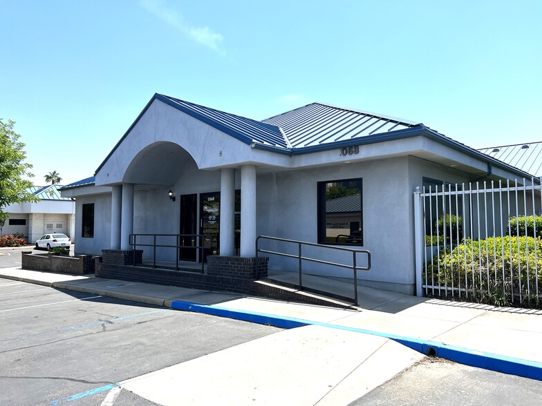 1068 N Cherry St, Tulare, CA for sale - Building Photo - Image 1 of 1