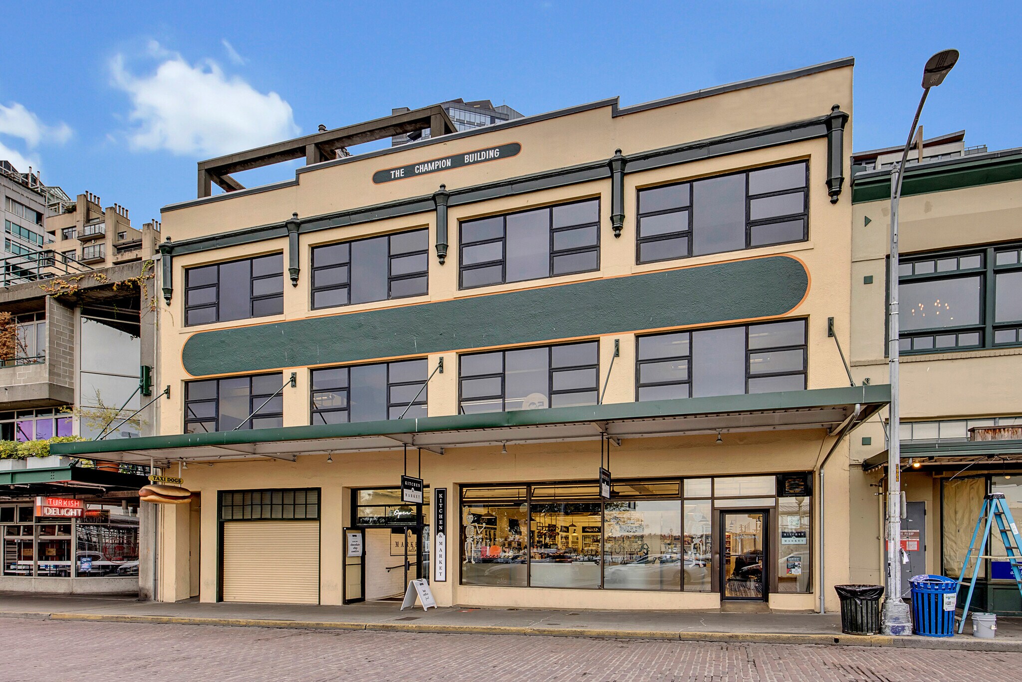 1926-1928 Pike Pl, Seattle, WA for sale Primary Photo- Image 1 of 1