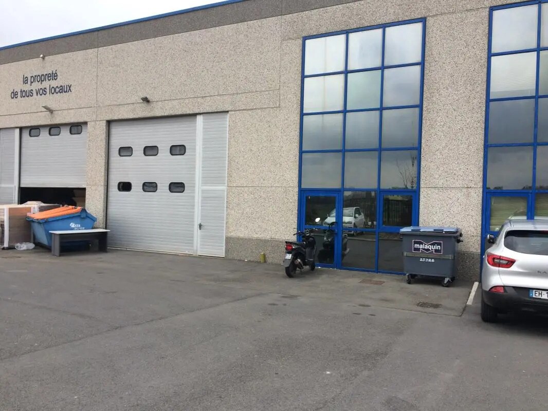 Industrial in La Sentinelle for sale Building Photo- Image 1 of 5