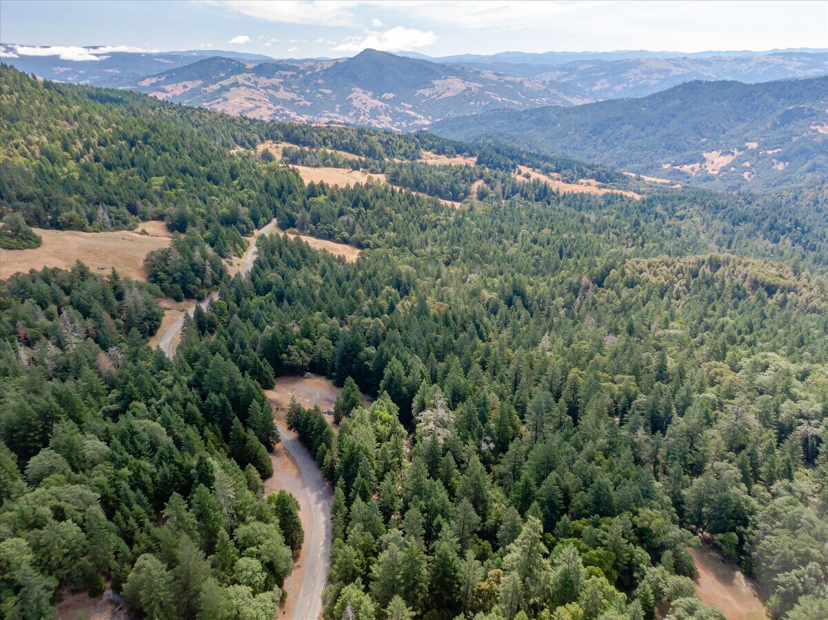 11085 Alderpoint, Alderpoint, CA 95511