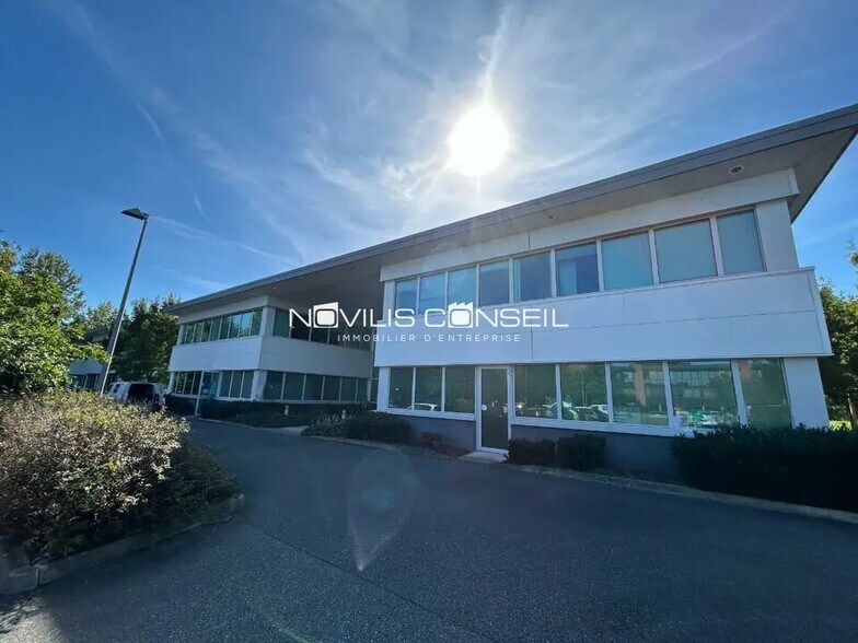 Office in Labège for lease - Building Photo - Image 1 of 5