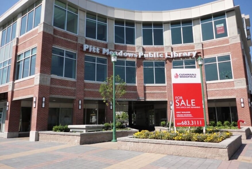 12099 Harris Rd, Pitt Meadows, BC for sale - Primary Photo - Image 1 of 1