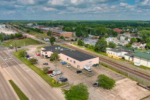 111 S Lake St, Montgomery IL - Commercial Kitchen