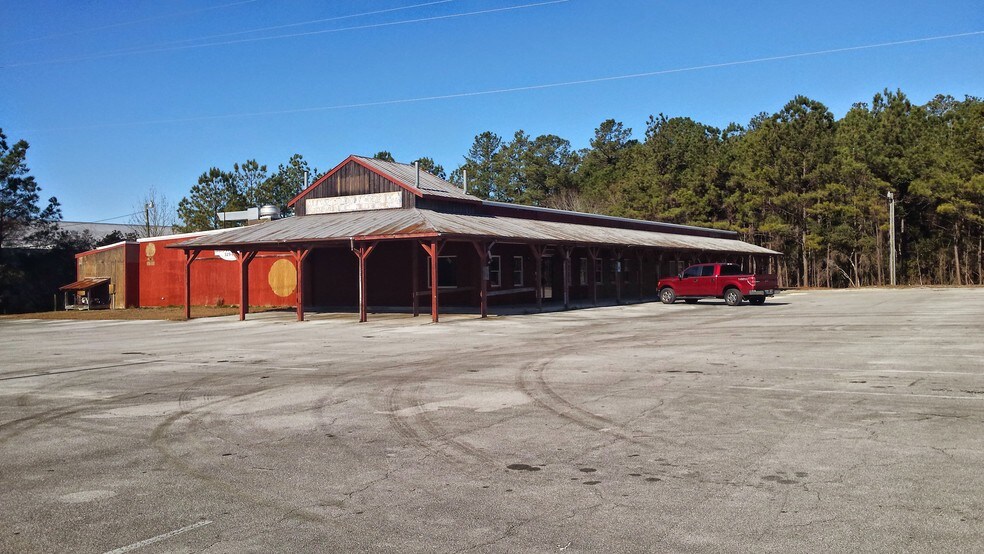 511 US Highway 17, Holly Ridge, NC 28445