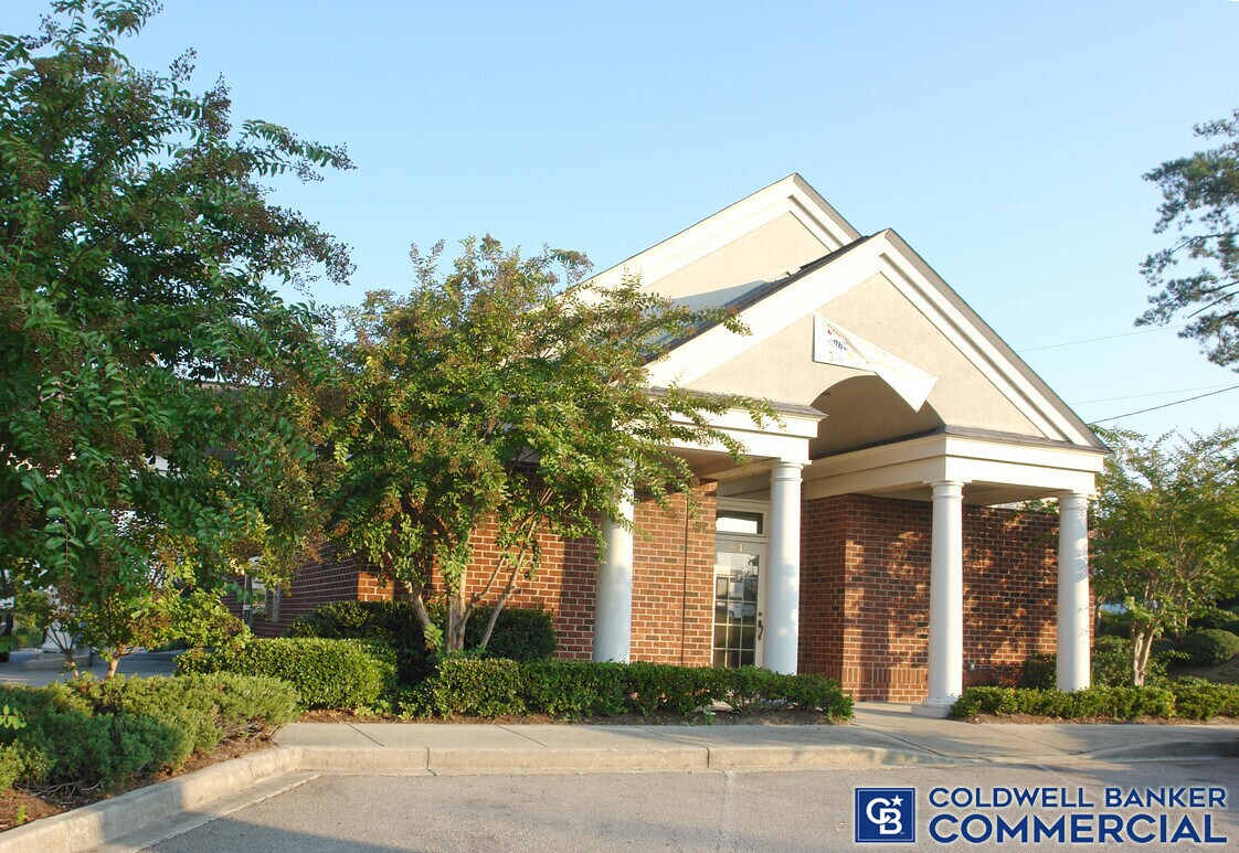 8313 Two Notch Rd, Columbia, SC for sale Building Photo- Image 1 of 1