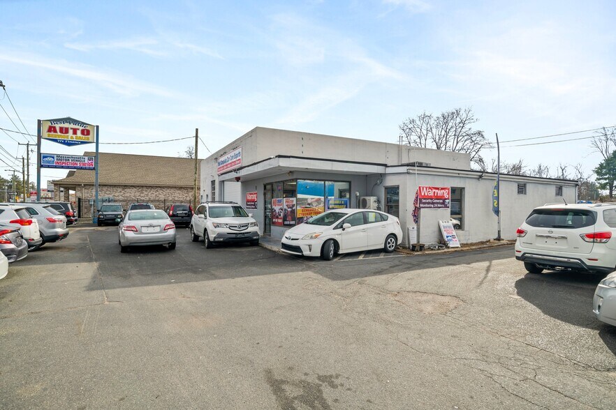 927 Boston Rd, Springfield, MA for sale - Primary Photo - Image 1 of 1