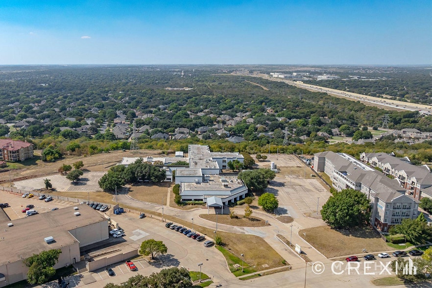 6201 Overton Ridge Blvd, Fort Worth, TX for sale - Building Photo - Image 2 of 4