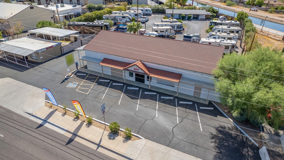 2217 E Main St, Mesa, AZ for lease - Building Photo - Image 3 of 27