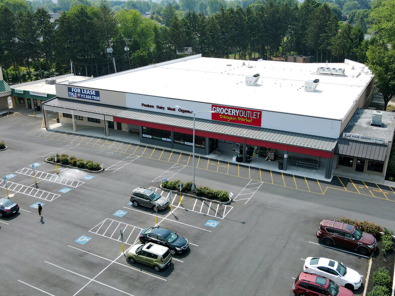 5210-5260 Simpson Ferry Rd, Mechanicsburg, PA for lease - Building Photo - Image 3 of 12