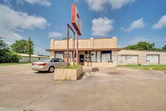 More details for 604 Abbott Ave, Hillsboro, TX - Retail for Sale