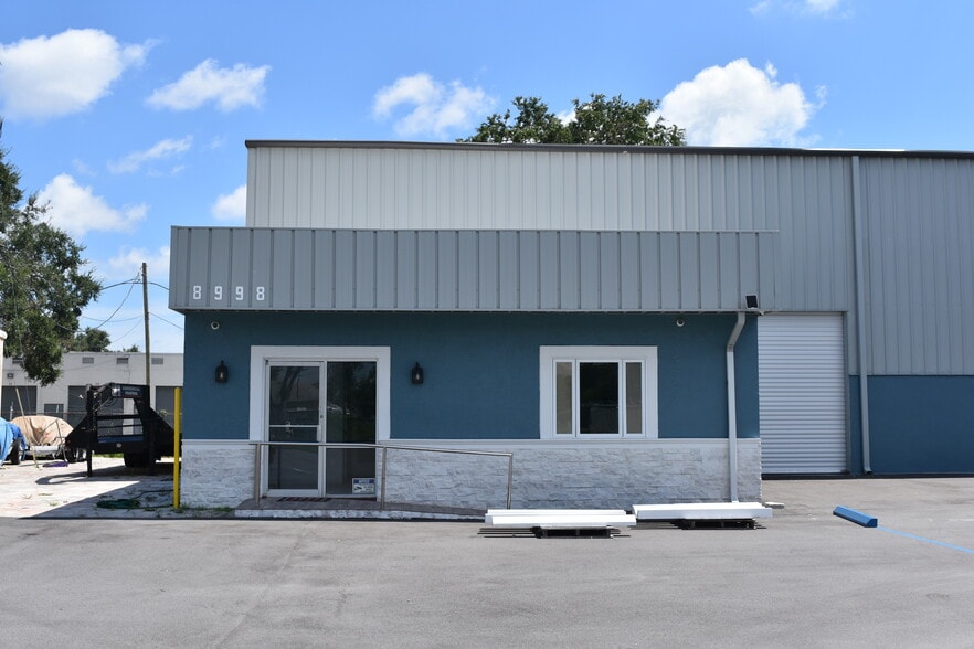 8998 N 130th Ave, Largo, FL for sale - Building Photo - Image 2 of 15