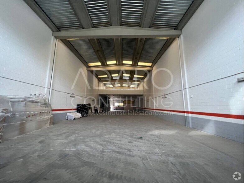 Industrial in Torrejón de Ardoz, Madrid for sale - Building Photo - Image 1 of 4