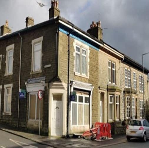 38 Bury Rd, Rossendale for sale Primary Photo- Image 1 of 1