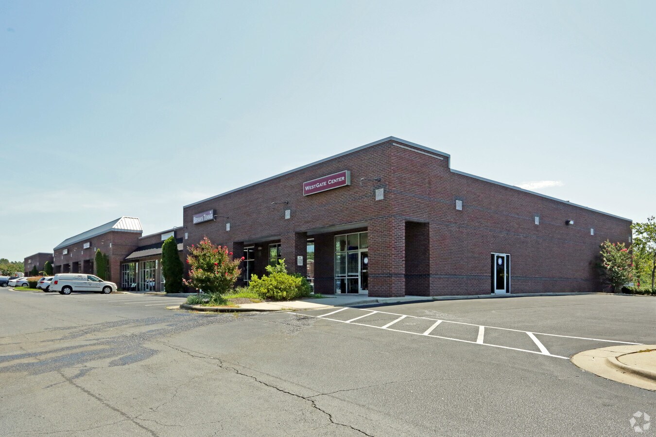 6405 Westgate Rd, Raleigh, NC 27617