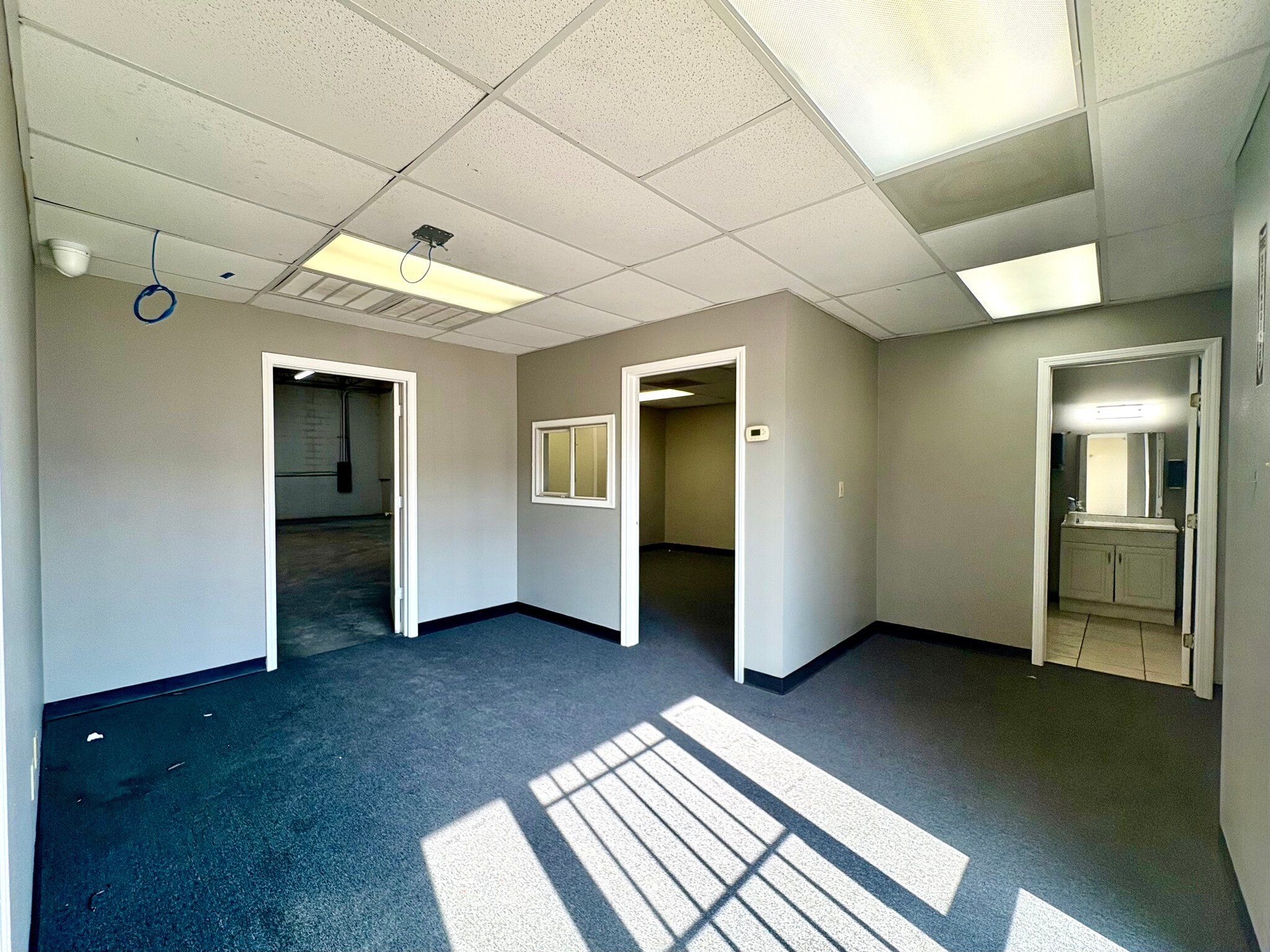 9361 Winkler Dr, Houston, TX for lease Interior Photo- Image 1 of 5