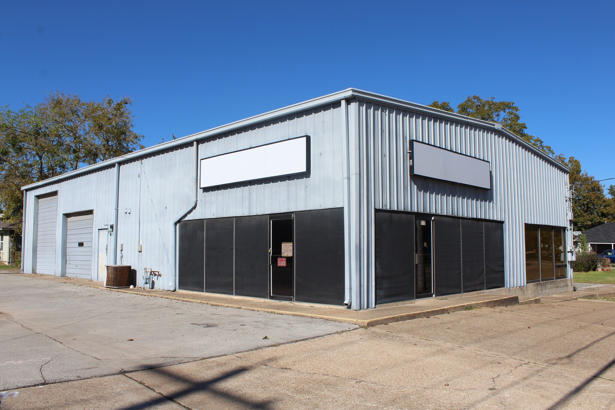 410 W Carson St, Bryan, TX for sale Primary Photo- Image 1 of 1