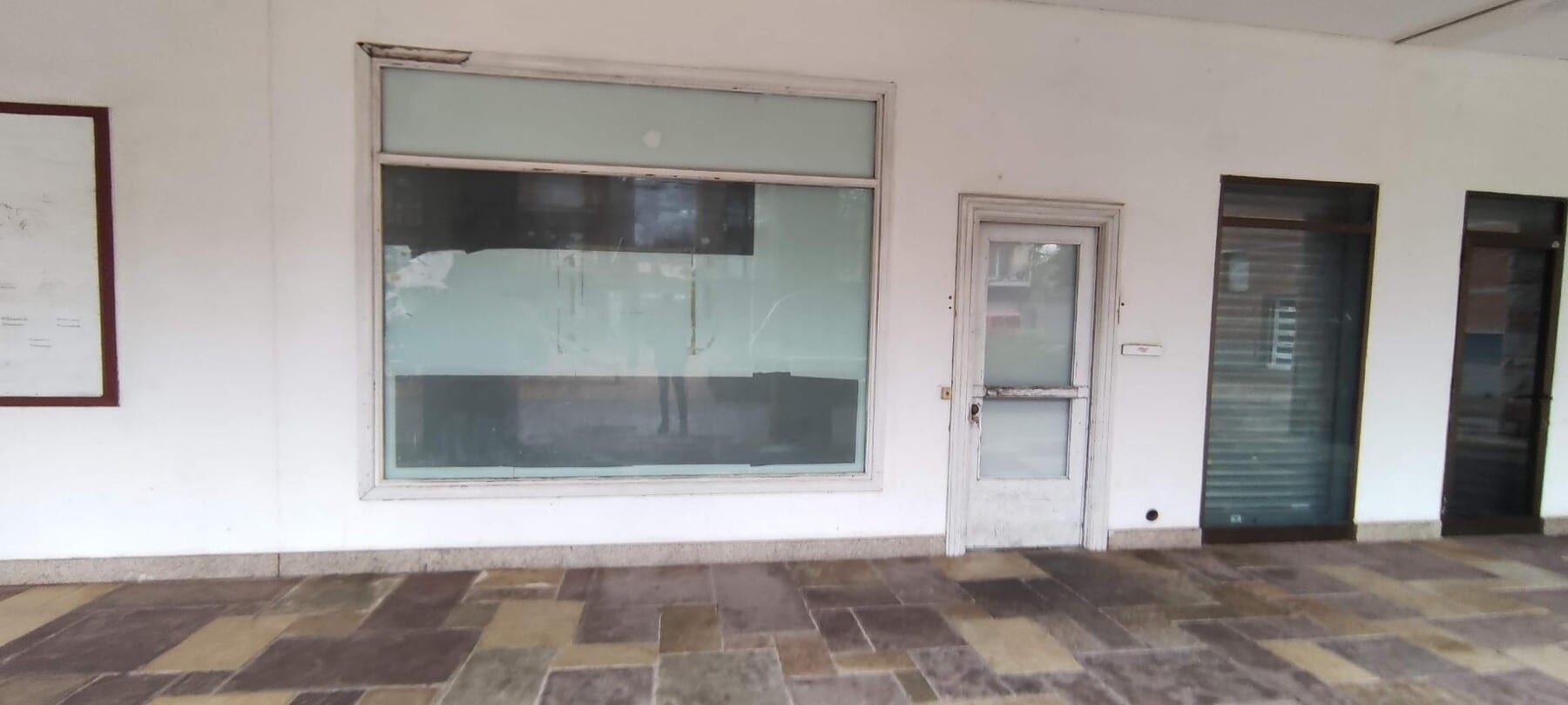 Granollers 08402 - Unit - - - Interior Photo - Image 1 of 11