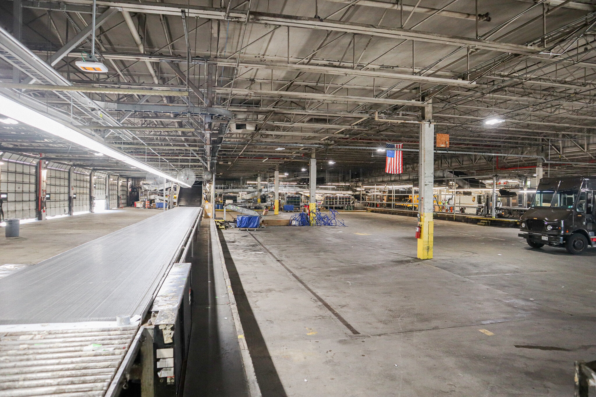 49-10 27th St, Long Island City, NY for lease Interior Photo- Image 1 of 11