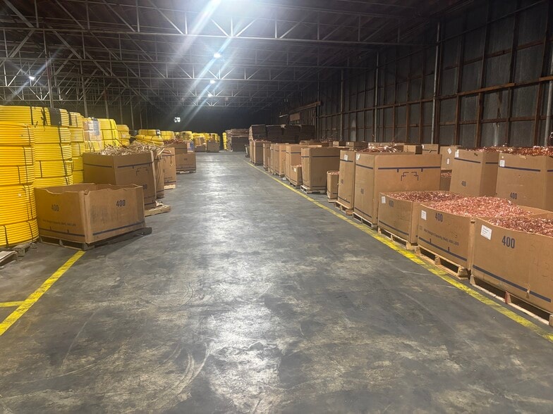 1020 W Irish St, Greeneville, TN for lease - Building Photo - Image 3 of 5