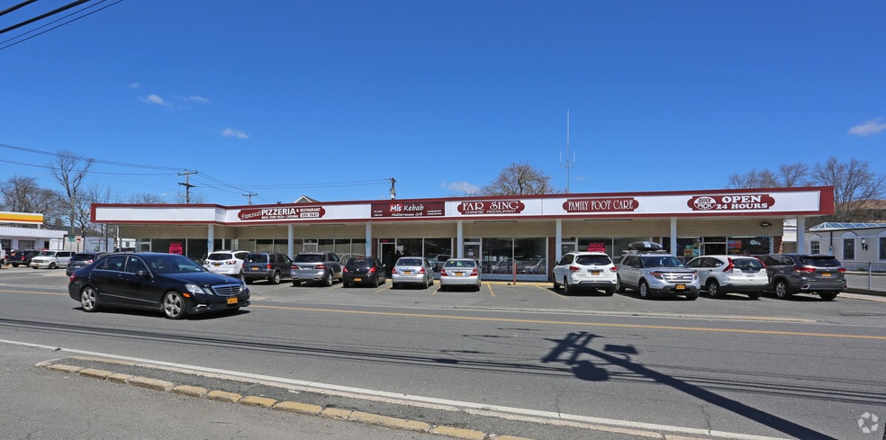136-148 Main St, East Rockaway, NY for lease - Primary Photo - Image 3 of 12