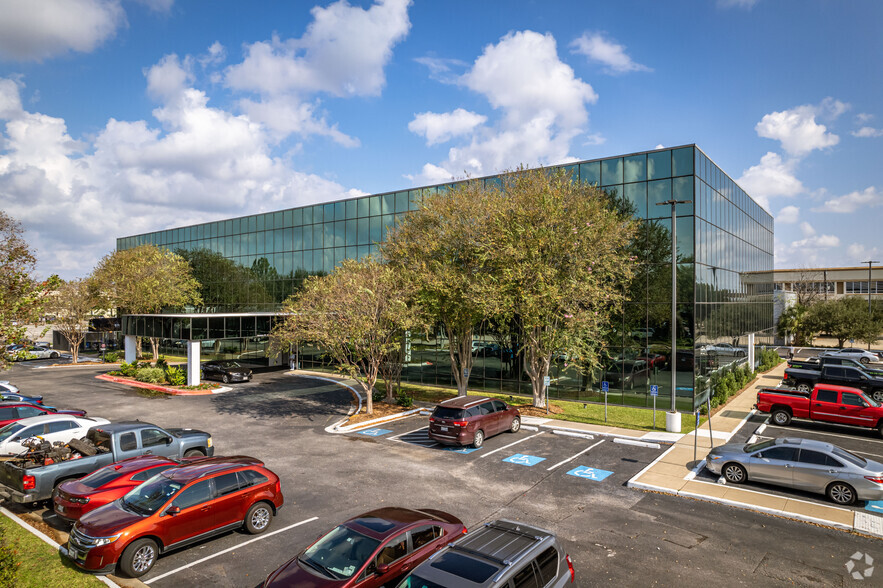 5420 Dashwood Dr, Houston, TX for lease - Building Photo - Image 1 of 14