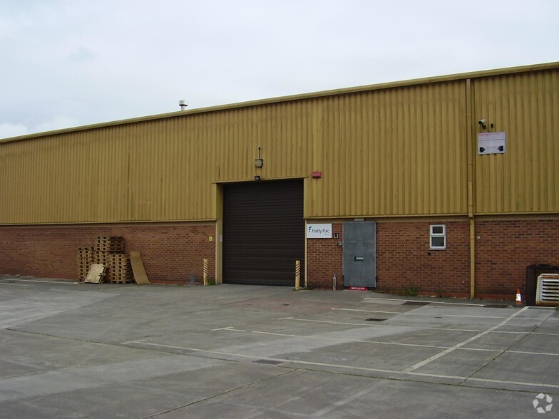 Troon Way, Leicester for lease - Building Photo - Image 2 of 9