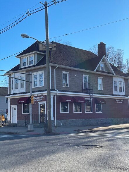 200 Grant Ave, Plainfield, NJ for sale - Primary Photo - Image 1 of 1