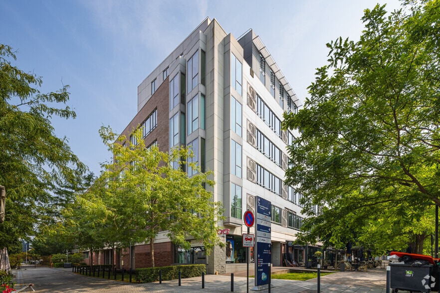 30 Avenue Des Fruitiers, Saint-Denis for lease - Building Photo - Image 3 of 4