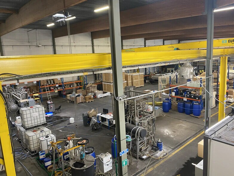 Industrial in NOYELLES-LÈS-SECLIN for sale - Interior Photo - Image 2 of 4