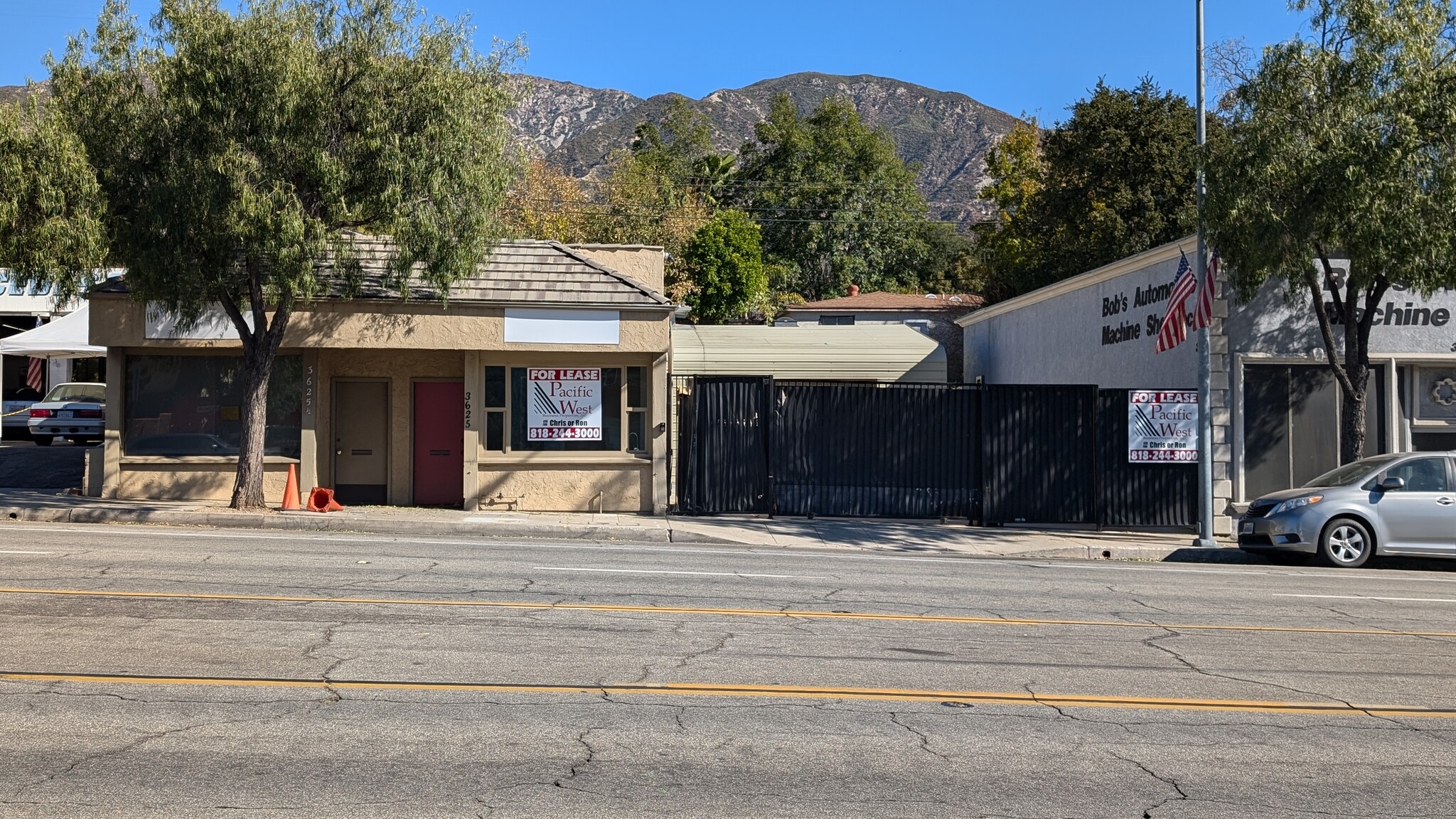 3625 Foothill Blvd, La Crescenta, CA for lease Building Photo- Image 1 of 16