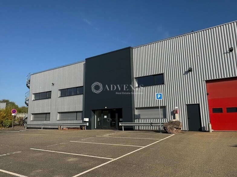 Flex in Obernai for lease - Building Photo - Image 1 of 11