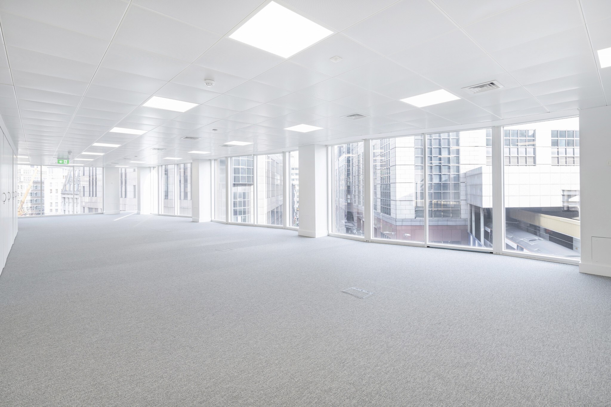 10 Lloyds Ave, London for sale Interior Photo- Image 1 of 1