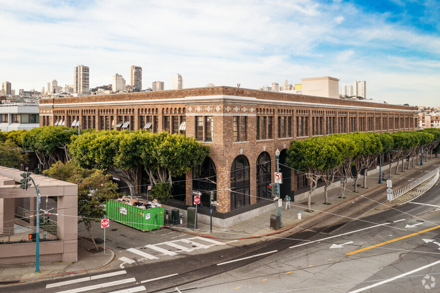 One Beach St, San Francisco, CA for lease - Building Photo - Image 1 of 8